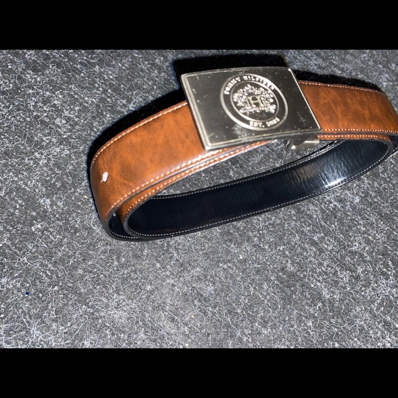 Tommy Hilfiger belt - Picture 2 of 2